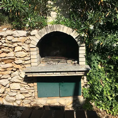 Idyllisches Haus An Weingaerten 30 M Von Kiesstrand