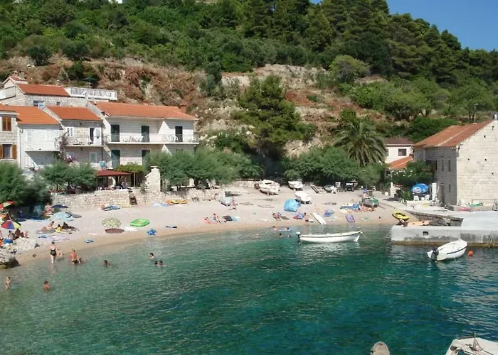 Idyllisches Haus An Weingaerten 30 M Von Kiesstrand Casa vacanze Podobuče